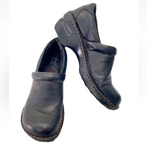 Ladies BOC Black Leather Closed Clogs Shoes Sz 7 Comfy Walking